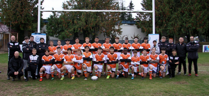 U16